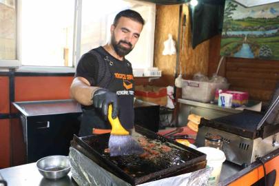 65 dereceyi bulan sıcaklıkta ’ekmek’ mesaisi