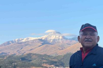 Başkan Büyükkılıç, Erciyes’e kar yağdığını duyurdu