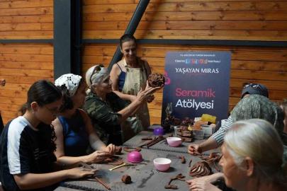 Çanakkale’de festivalin ikinci günü atölye ve çocuk etkinlikleriyle renklendi