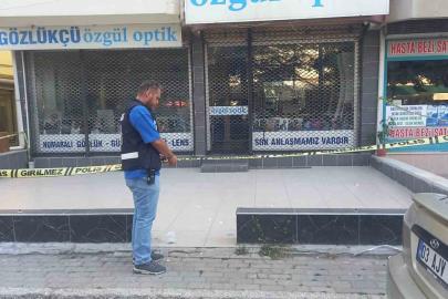 Dördüncü kattan düşen kadın hayatını kaybetti
