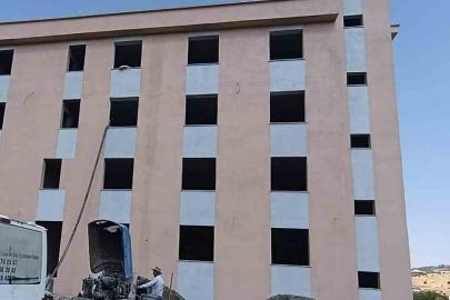 Köylüler imece usulu ile Kur’an kursu işçiliğinin bir bölümünü ücretsiz yaptı