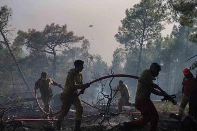 Muğla’da başlayıp Antalya’ya sıçrayan orman yangını kontrol altına alındı