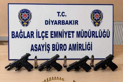 Silahlı kavgaya bakan polis, hem şahısları yakaladı hem de silahları ele geçirdi