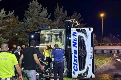 Yolcu otobüsüyle yakıt tankeri taşıyan tırın çarpıştığı kazada yaralı sayısı netleşti: 4’ü ağır, 39 yaralı