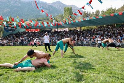 20 yıl sonra er meydanının başpehlivanları belli oldu