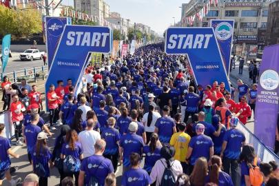 6. Uluslararası Kayseri Yarı Maratonu coşkuyla koşuldu