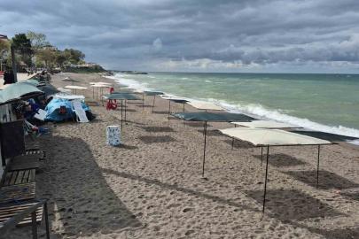 Akçakoca’da tatilciler gitti, kuşlar geldi