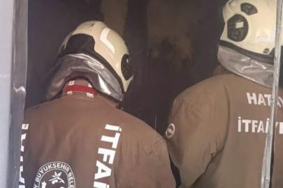 Antakya’da konteyner yangını kısa sürede söndürüldü