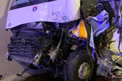 Artvin’de tünel içinde zincirleme kaza: 1 ölü, 2 yaralı