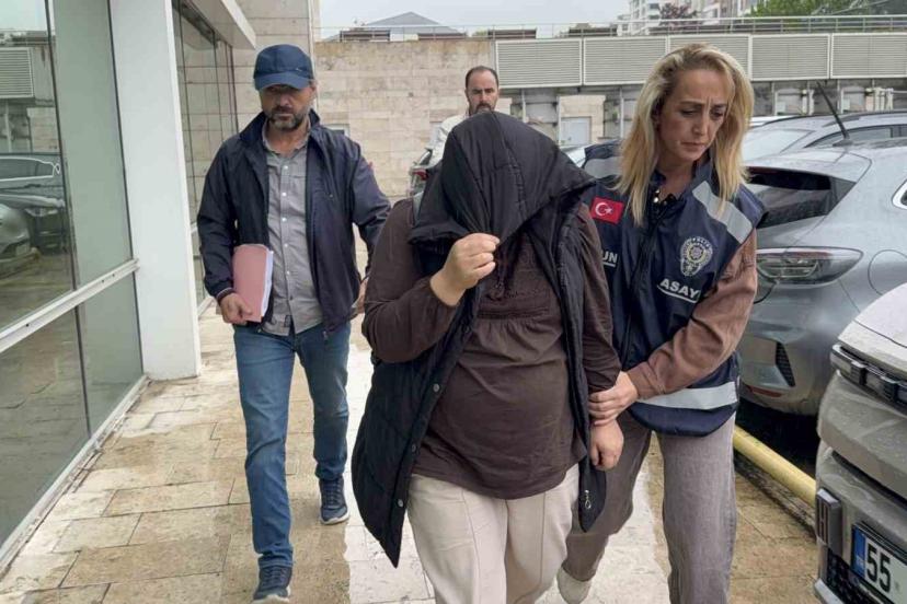 AVM’den 20 bin liralık giyim eşyası çalan kadın yakalandı