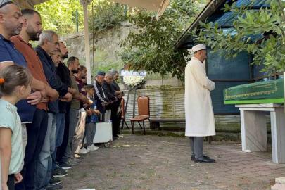 Avrupa şampiyonu milli sporcu 10 katlı binanın çatısından düşerek hayatını kaybetti