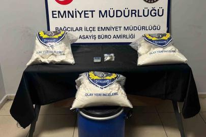 Bağcılar’da uyuşturucu imalathanesine baskın: 22 kilo 970 gram uyuşturucu ele geçirildi