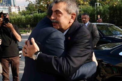 Bakan Çiftçi: "Okullarımızda 31 bin tane bahçe görevlisi istihdam etmiş olduk"