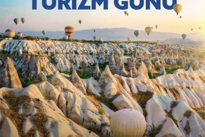 Bakan Ersoy Dünya Turizm Günü’nü Kapadokya görseliyle kutladı