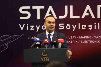 Bakan Kacır: "Öyle kuvvetleneceğiz ki, dünyada hiç kimse mazlumlara ve Türk milletine zarar vermeyi aklının ucundan dahi geçiremeyecek"