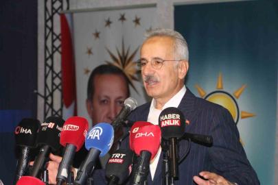 Bakan Uraloğlu, Kalkınma Yolu’ndaki imza sürecinin perde arkasını anlattı