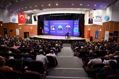 BARÜ’nün kalite çalışmaları YÖKAK’tan "İyi Uygulama Örneği" ödülü aldı