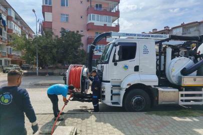 BASKİ’nin yeni kanal açma araçları Ayvalık’ta hizmete başladı