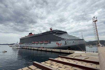 Bodrum’a 2 bin 560 yolcuyla geldi