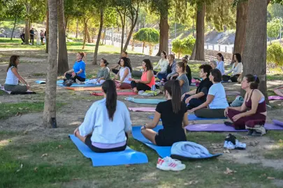 Bornova'da kadınlar sağlık ve huzur için bir araya geldi