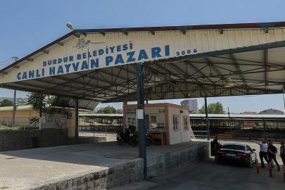 Burdur’da hayvan pazarı şap hastalığı nedeniyle geçici olarak kapatıldı