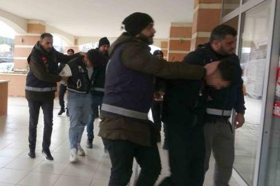 Cinayetle sonuçlanan kavgaya karışan sanıkların yargılanmasına devam edildi