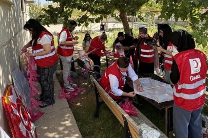 Cizreli öğrencilerden Gazze’deki çocuklara uçurtmalı destek