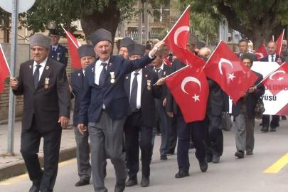 Eskişehir’de Gaziler Günü dolayısıyla bando yürüyüşü yapıldı