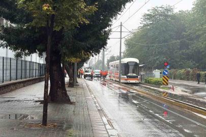 Eskişehir’de katener arızası tramvay ulaşımını aksattı