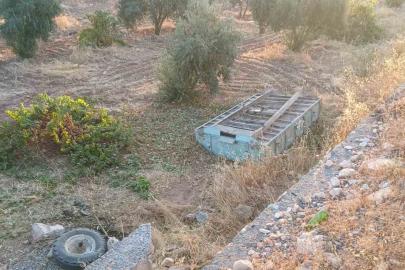 Fıstık yüklü traktör devrildi: 1 ağır yaralı