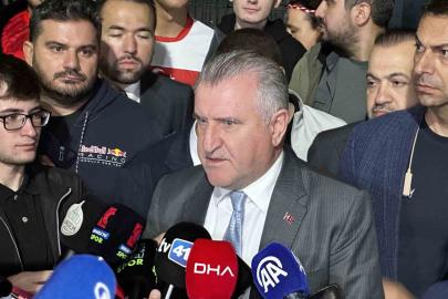 Gençlik ve Spor Bakanı Bak, Türkiye-Fransa maçını değerlendirdi