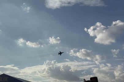 Gökyüzünün asil kartalları SOLOTÜRK tarihin sıfır noktasında vatandaşlara unutulmaz anlar yaşattı