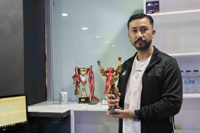 Hayata sporla tutundu: 8 ay tavanı izledi ama spor aşkından vazgeçmedi
