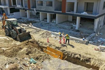 İncirliova’da 1,3 milyar liralık altyapı yatırımı sürüyor