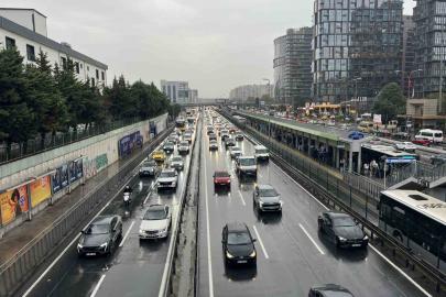 İstanbul’da trafik yoğunluğu yüzde 85’e ulaştı