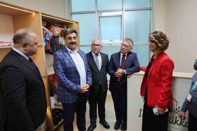 "İyilik Dükkanı" Sivas Numune’de iyiliği büyütüyor
