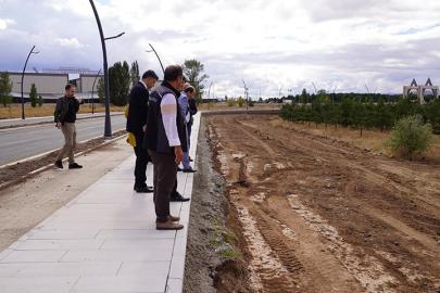 Kampüs yerleşkesindeki çalışmalar Rektör Çakmak tarafından incelendi