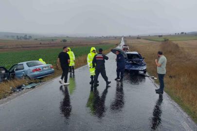 Kastamonu’da iki otomobil çarpıştı: 2 yaralı