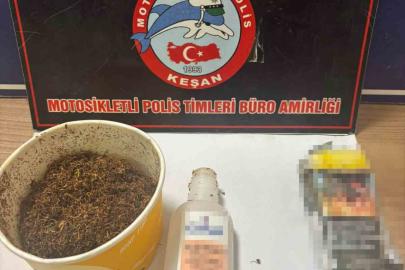 Keşan’da aranan 2 şüpheli yakalanırken 31,36 gram uyuşturucu ele geçirildi