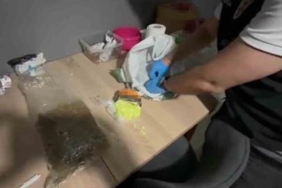 Kocaeli’de zehir tacirlerine operasyon: Skank, kokain ve ecstasy ele geçirildi