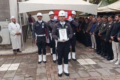 Konyalı başkomiser dualarla son yolculuğuna uğurlandı