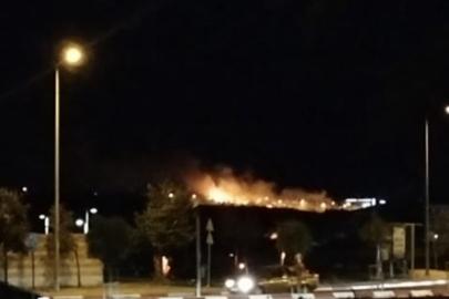 Lüleburgaz’da otluk alanda çıkan yangın söndürüldü