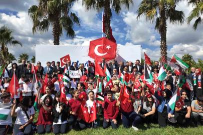 Maltepe’de uçurtmalar Gazze için havalandı: "Uçurtmalar vurulmasın, çocuklar öldürülmesin"