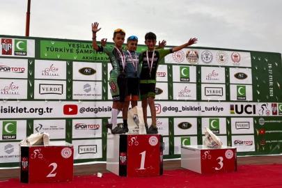 Manisalı sporculardan Dağ Bisikleti Türkiye Şampiyonası’nda 15 madalya