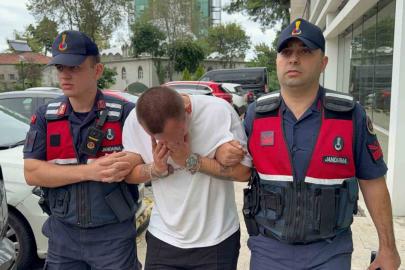 Motosiklet çantasından 7 bin 999 sentetik ecza çıktı, zanlı tutuklandı