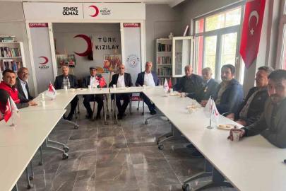 Muradiye Kızılay Şubesi gazileri ağırladı