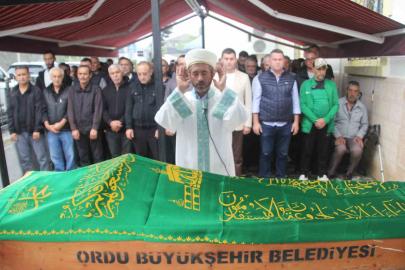 Ordu’da cesedi denizde bulunan balıkçı toprağa verildi