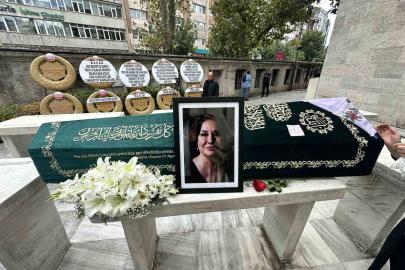 Oyuncu Gülsen Tuncer son yolculuğuna uğurlanıyor