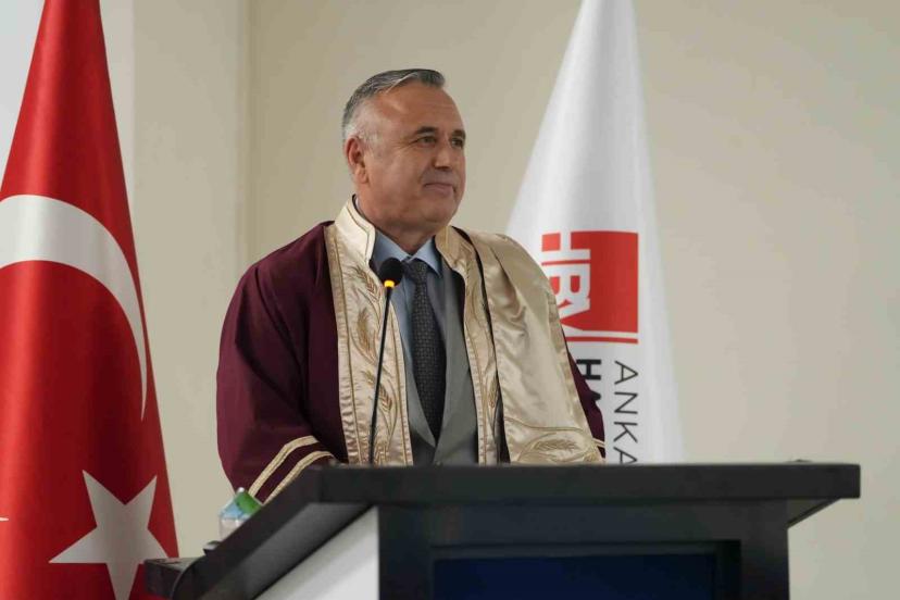 RTÜK Başkanı Daniş, HBV İletişim Fakültesinin akademik yıl açılışında öğrencilere seslendi