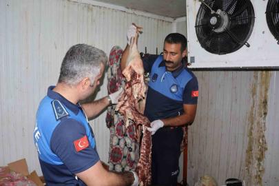 Şanlıurfa’da 315 kilo bozuk et ele geçirildi